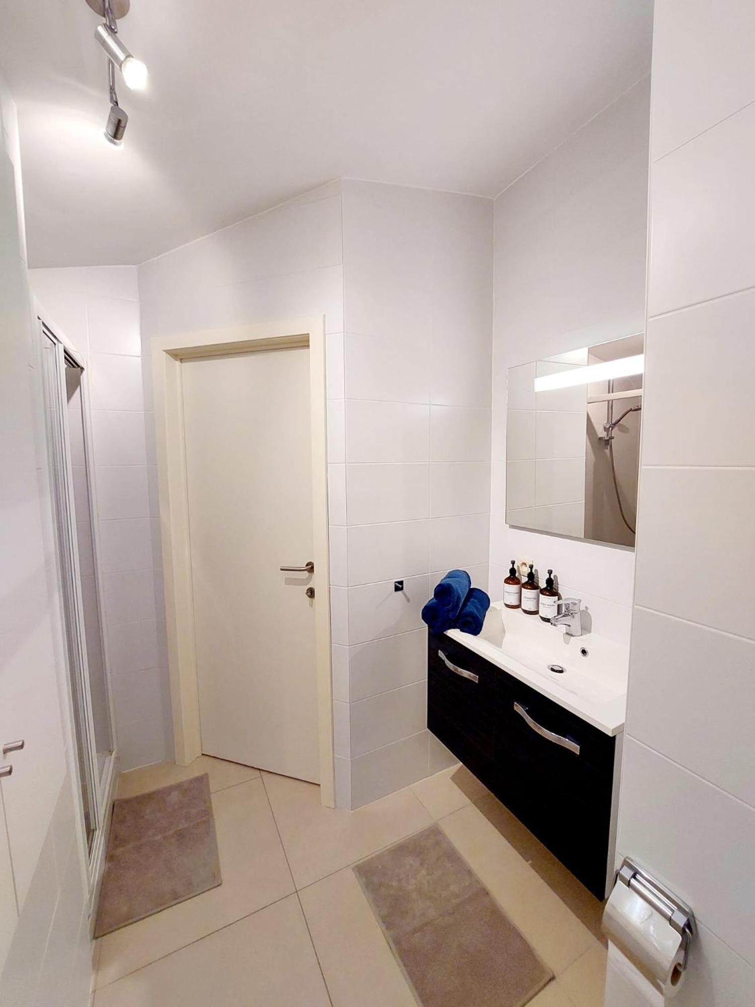 Westende Apartment *